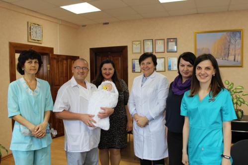 В Ульяновской областной детской клинической больнице появился новый манекен младенца для отработки врачебных навыков